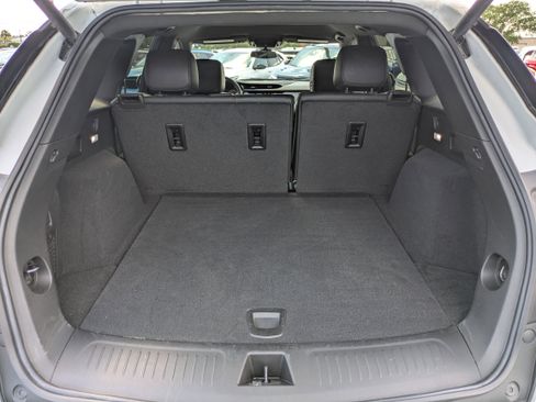 Used 2022 Cadillac XT5 Luxury image 7