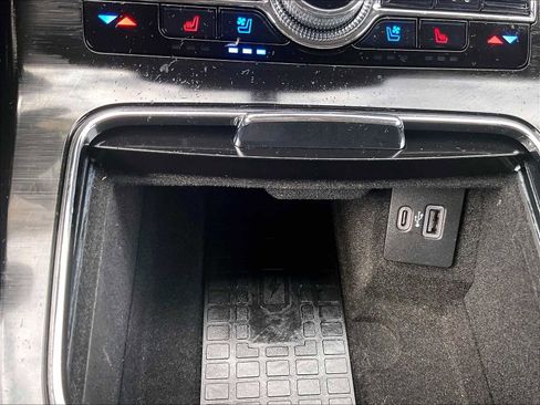 Used 2022 Lincoln Nautilus Reserve image 27