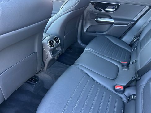 New 2026 Mercedes-Benz GLC 300 4MATIC image 12