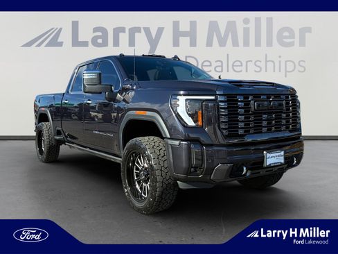 Used 2024 GMC Sierra 2500 Denali Ultimate image 7