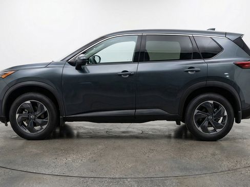 Used 2025 Nissan Rogue SV AWD/4WD image 5