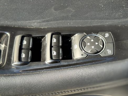 Used 2018 Ford Edge SEL w/ Equipment Group 201A image 23