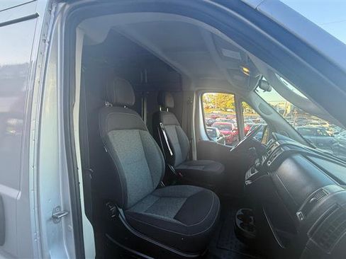Used 2017 RAM ProMaster 2500 image 11