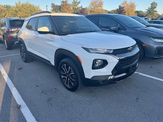 Used 2023 Chevrolet TrailBlazer ACTIV w/ Convenience Package image 1