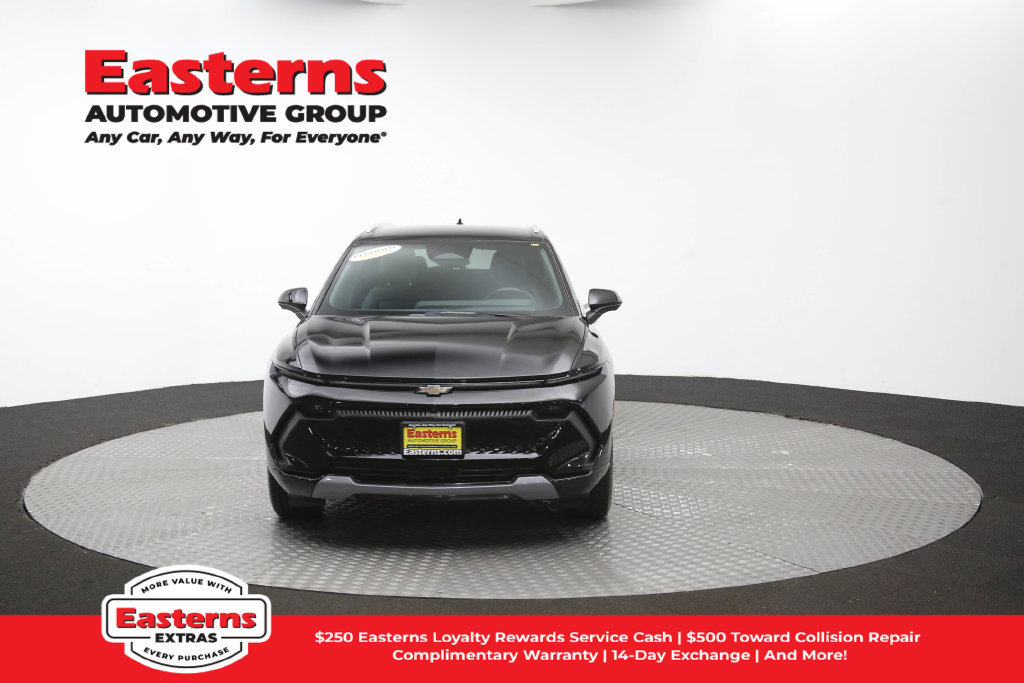 Used 2024 Chevrolet Equinox EV LT w/ LPO, All-Weather Mat Package FWD image 52