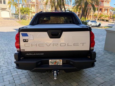 Used 2005 Chevrolet Avalanche 2500 w/ Preferred Equipment Group image 33