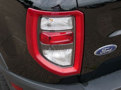 Used 2022 Ford Bronco Sport Outer Banks AWD/4WD image 17