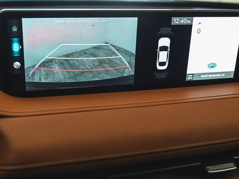 Used 2024 Genesis G80 image 18