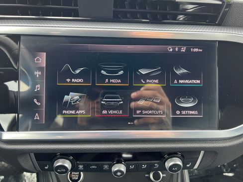 Used 2021 Audi Q3 2.0T Premium Plus AWD/4WD image 24