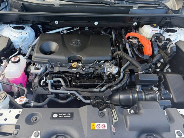 Certified 2024 Toyota RAV4 LE AWD/4WD image 21