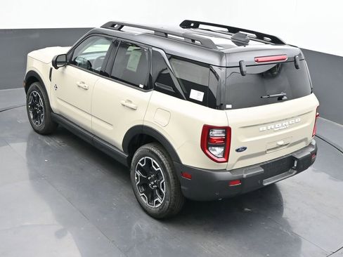 New 2025 Ford Bronco Sport Outer Banks w/ Outer Banks Tech Package+ image 36
