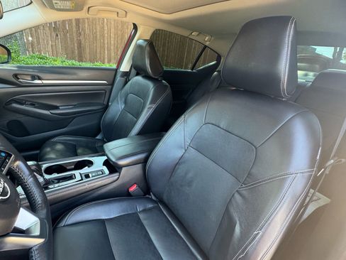 Used 2024 Nissan Altima 2.5 SL image 23