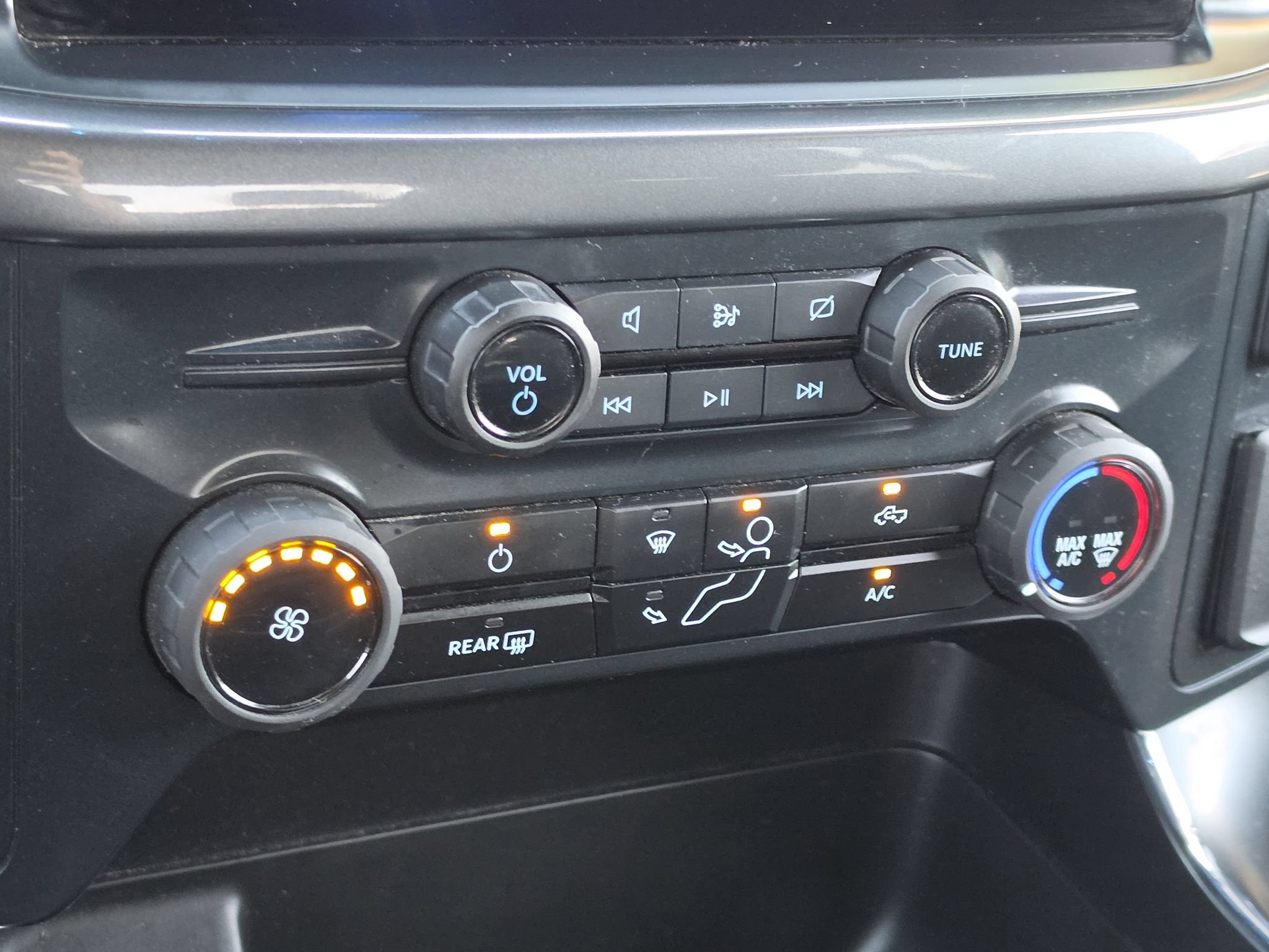 Used 2024 Ford F150 STX AWD/4WD image 22