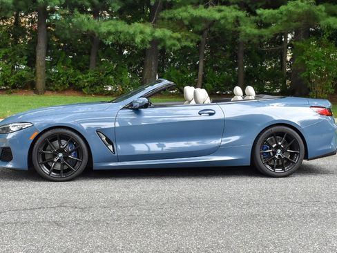 Used 2020 BMW 840i Convertible w/ M Sport Package RWD image 3
