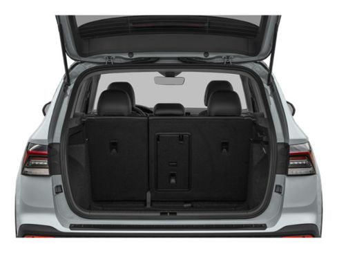 New 2027 Volkswagen Taos SE FWD image 8