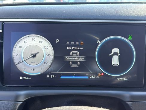 Used 2023 Hyundai Tucson SEL w/ Convenience Package image 17