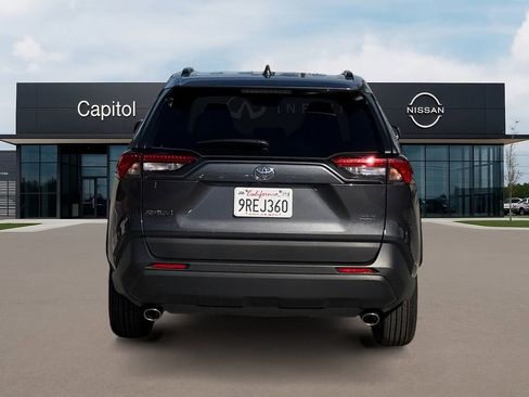 Used 2025 Toyota RAV4 XLE image 6