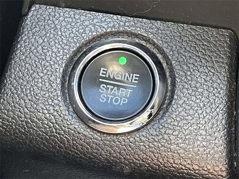 Certified 2021 Ford Expedition XLT image 26