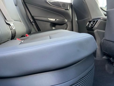 Used 2025 Lexus NX 350h AWD w/ Premium Package image 36