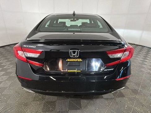 Used 2022 Honda Accord Sport image 4
