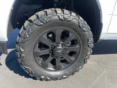 Used 2024 RAM 2500 Laramie w/ Safety Group AWD/4WD image 75