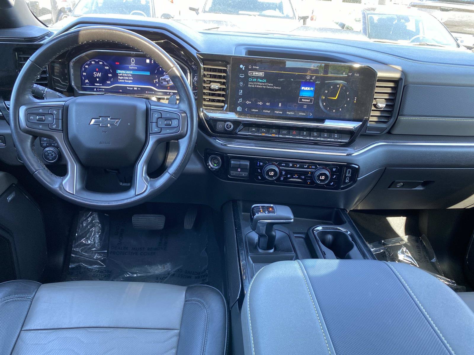 Used 2023 Chevrolet Silverado 1500 ZR2 AWD/4WD image 12