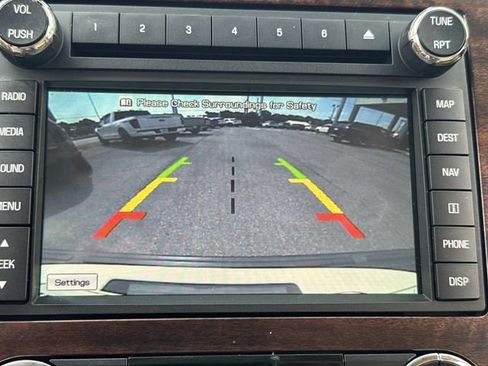 Used 2014 Ford Expedition XLT w/ Equipment Group 202A RWD image 26