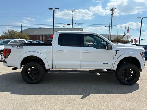 New 2025 Ford F150 XLT w/ Equipment Group 302A MID image 8