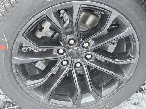 New 2026 Jeep Grand Wagoneer Summit image 30