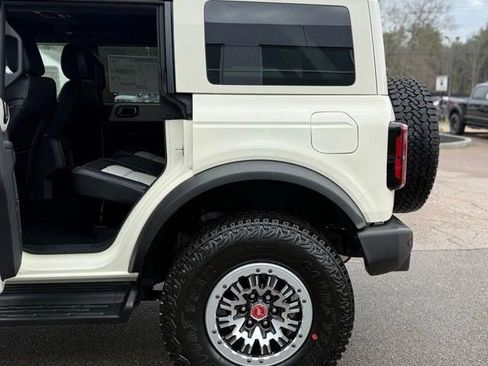 New 2026 Ford Bronco Outer Banks image 32