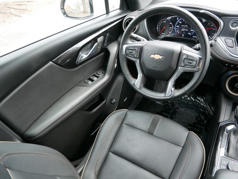 Used 2024 Chevrolet Blazer Premier w/ Driver Confidence II Package image 9