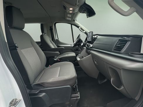 Used 2023 Ford Transit 350 XLT RWD image 15