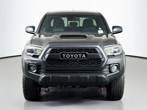 Used 2021 Toyota Tacoma TRD Sport AWD/4WD image 2