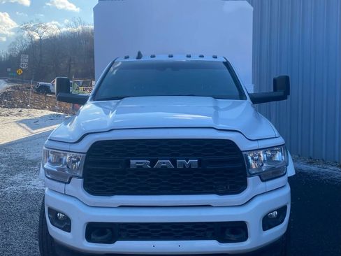 Used 2021 RAM 5500 Tradesman w/ Safety Group AWD/4WD image 2