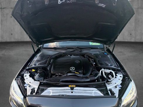 Used 2019 Mercedes-Benz C 300 Coupe image 11