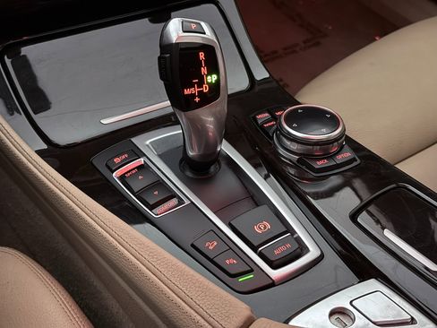 Used 2014 BMW 535i xDrive Sedan image 35