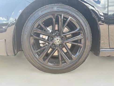 Used 2026 Toyota Camry SE FWD image 11