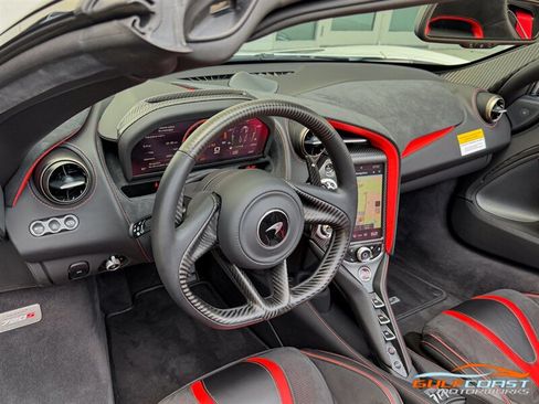 Used 2021 McLaren 720S Performance RWD image 28
