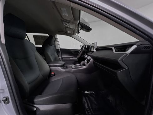 Used 2023 Toyota RAV4 LE image 32