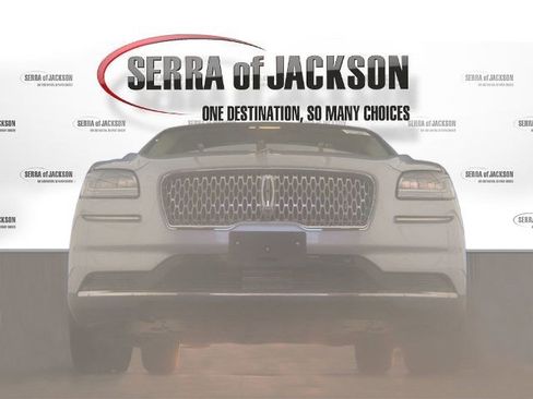 Used 2022 Lincoln Nautilus Reserve w/ Equipment Group 201A image 3