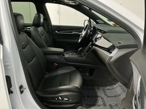 Used 2023 Cadillac XT6 Sport AWD/4WD image 29