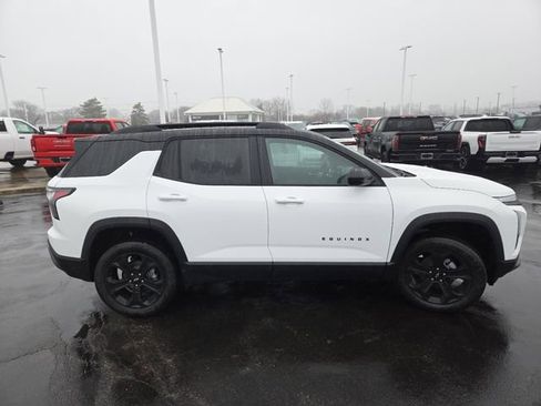 New 2026 Chevrolet Equinox LT w/ Convenience Package II image 19