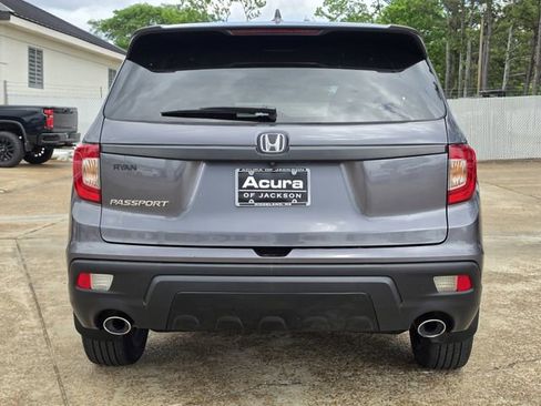 Used 2021 Honda Passport EX-L image 5