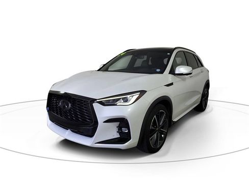 Certified 2024 INFINITI QX50 Sport image 2