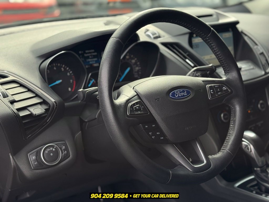 Used 2018 Ford Escape SEL FWD image 18