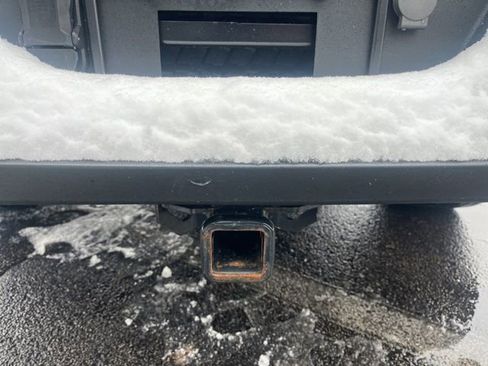 Used 2023 Ford F150 XLT w/ Trailer Tow Package image 8