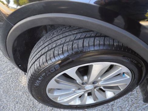 Used 2019 Buick Encore Preferred w/ Safety Package FWD image 22