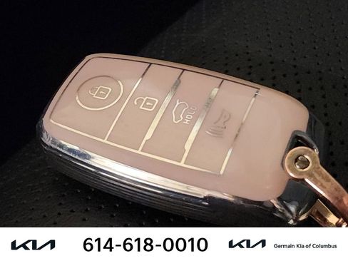 Used 2017 Kia Sorento EX image 33