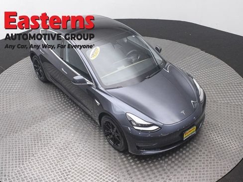 Used 2020 Tesla Model 3 Long Range AWD/4WD image 3