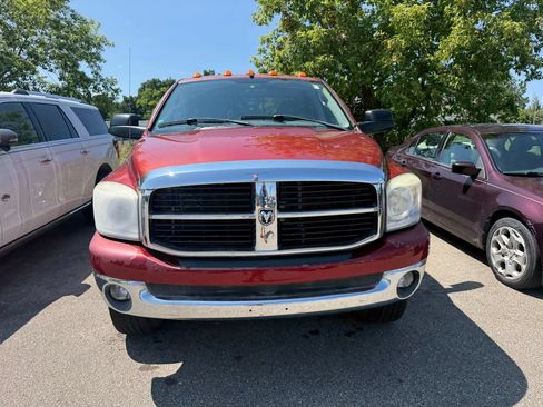 Used 2007 Dodge Ram 2500 Truck SLT w/ Trailer Tow Group AWD/4WD image 2